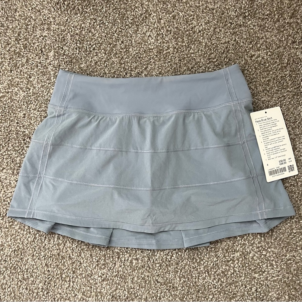 Lululemon Pace Rival Mid-Rise Skirt Chambray size 4